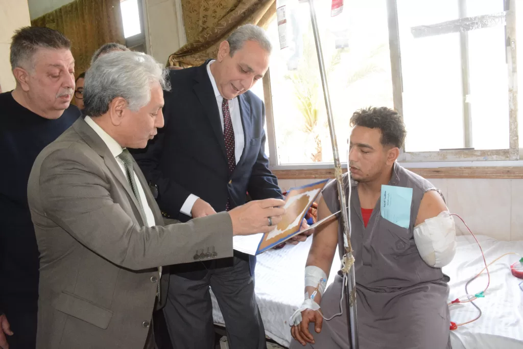 لفتة إنسانية من محافظ الغربية: دعم كامل لمصاب السيرك لضمان حياة كريمة 12 - جريدة الجمهورية WhatsApp Image 2025 04 03 at 2.56.36 PM - جريدة الجمهورية