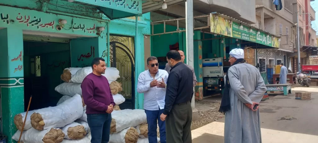 محافظ الدقهلية يطالب بتحسين المظهر العام للمنصورة خلال جولة تفقدية للممشى الجديد 3 - جريدة الجمهورية WhatsApp Image 2025 04 04 at 3.22.46 PM 2 - جريدة الجمهورية