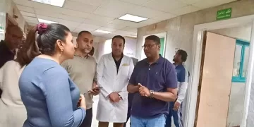 لضمان جودة الخدمات.. وكيل الصحة بالبحر الأحمر يتابع أوضاع مستشفى الغردقة العام