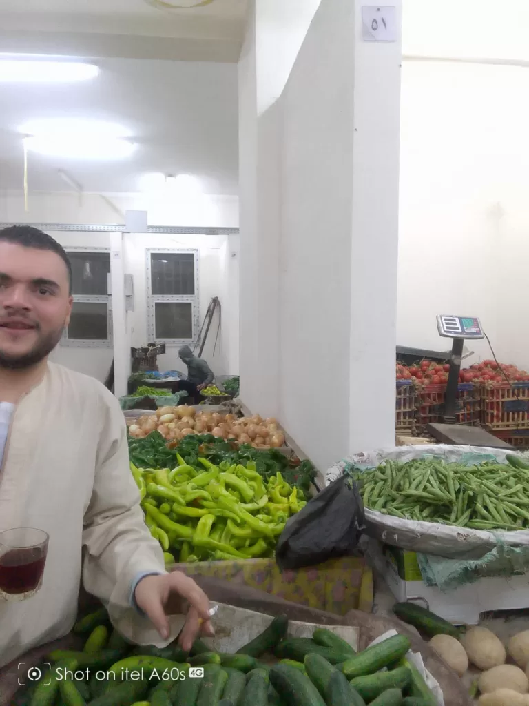نهاية معاناة 30 عامًا.. الانتهاء من تسكين الباعة الجائلين بمزلقان العياط وفتح الطريق 3 - جريدة الجمهورية WhatsApp Image 2025 04 14 at 11.01.25 PM - جريدة الجمهورية