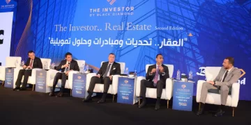 وزارة العمل وغرفة الملابس توقعان بروتوكول تعاون لتأهيل الكوادر وتوفير فرص عمل جديدة