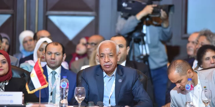 مصر تشارك برؤية استراتيجية في مؤتمر العمل العربي.. وجبران يسلط الضوء على أولويات التنمية المهنية