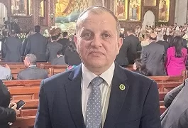 «الفحام» يهنئ البابا تواضروس والأقباط بعيد القيامة