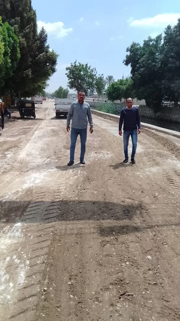 استعدادًا لشم النسيم.. حملة مكثفة لتطهير الترع وتجميل الطرق بقرى الصف 9 - جريدة الجمهورية WhatsApp Image 2025 04 20 at 7.48.30 PM 2 - جريدة الجمهورية