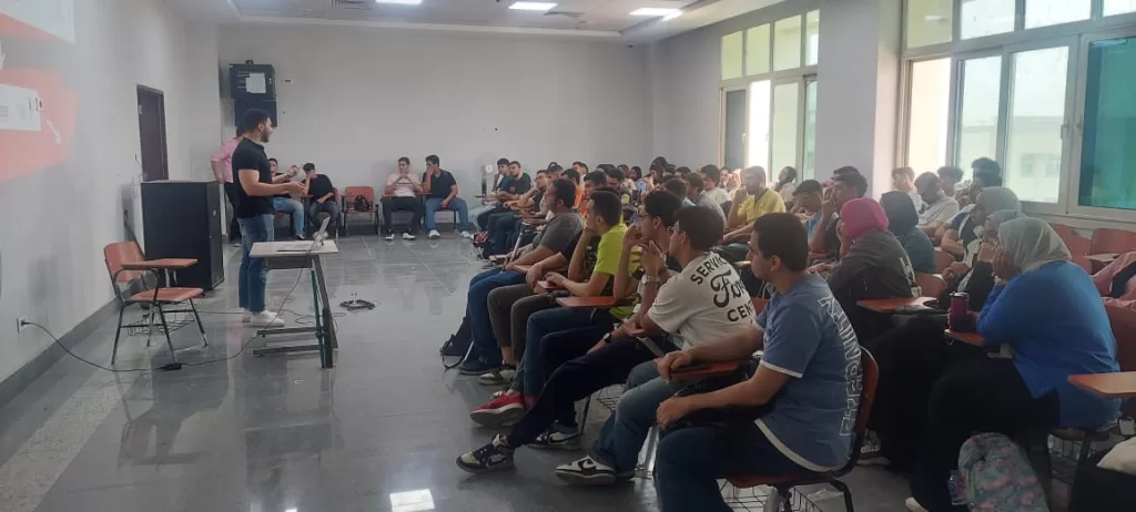 استعدادًا لـ ECPC.. جامعة حلوان الأهلية تنظم ورشة عمل لتعليم البرمجة التنافسية 2 - جريدة الجمهورية WhatsApp Image 2025 04 26 at 12.32.42 AM 1 - جريدة الجمهورية