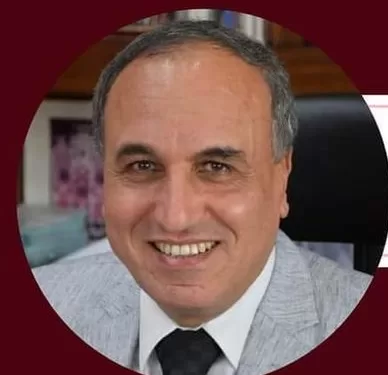 عبد المحسن سلامة: صفحات «ويكيليكس الصحفيين» و «زينة خليل» وهمية ومرفوضة.. ولن أقبل الإساءة للزملاء