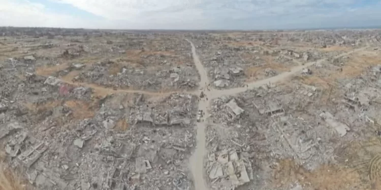 غزة تتعرض للدمار الكامل.. جيش الاحتلال يوسع عملياته البرية ..ويخطط لسيطرة طويلة الأمد