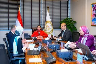 «البيئة» و«المقاولون العرب» يتحدان لتعزيز إعادة تدوير مخلفات البناء والصناعة 2 - جريدة الجمهورية 1 120 - جريدة الجمهورية