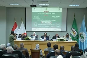 في إطار احتفالات يوم إفريقيا.. «جامعة القاهرة» تبحث سبل تعزيز ريادة الأعمال والاستثمار في القارة السمراء 2 - جريدة الجمهورية 1 244 - جريدة الجمهورية