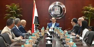 وزير الاستثمار يستقبل وفد «اتصالات مصر».. وتأكيد على مزيد من التيسيرات للمستثمرين 2 - جريدة الجمهورية 1 258 - جريدة الجمهورية