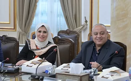 مجلس جامعة القاهرة يعرب عن امتنانه للرئيس السيسي لإصدار قرار إنشاء الجامعة الأهلية 10 - جريدة الجمهورية 1 294 - جريدة الجمهورية