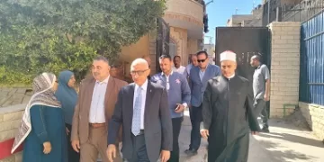 اطمئنان على سير الامتحانات.. «محافظ شمال سيناء» يتفقد لجان الثانوية الأزهرية بالعريش