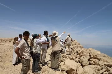 مصر تحتفل باليوم العالمي للطيور المهاجرة 2025 تحت شعار «مدن ومجتمعات صديقة للطيور» 4 - جريدة الجمهورية 11 12 - جريدة الجمهورية