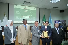 في إطار احتفالات يوم إفريقيا.. «جامعة القاهرة» تبحث سبل تعزيز ريادة الأعمال والاستثمار في القارة السمراء 7 - جريدة الجمهورية 11 27 - جريدة الجمهورية