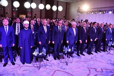 رئيس «جامعة حلوان» يشارك في فعاليات مؤتمر عين شمس الدولي احتفالًا بـ 75 عامًا من الريادة 10 - جريدة الجمهورية 12 15 - جريدة الجمهورية