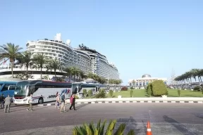 بعد رحلة بحرية من اليونان.. ميناء الإسكندرية يستقبل 6500 سائح على متن سفينتي «نيرويجين فيفا» و«أمينيس» 12 - جريدة الجمهورية 12 21 - جريدة الجمهورية