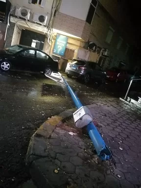 ليلة رعب في الثغر.. إعصار مفاجئ يخترق الإسكندرية ويقلب الشوارع رأسًا على عقب 14 - جريدة الجمهورية 14 20 - جريدة الجمهورية