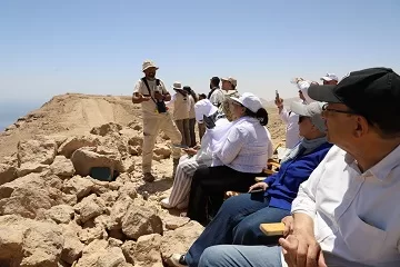 مصر تحتفل باليوم العالمي للطيور المهاجرة 2025 تحت شعار «مدن ومجتمعات صديقة للطيور» 9 - جريدة الجمهورية 16 2 - جريدة الجمهورية