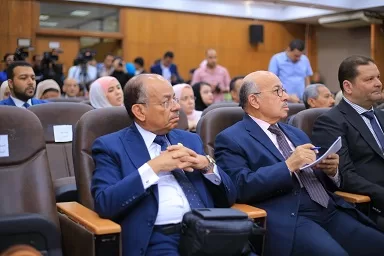 «إعلام القاهرة» تفتتح فعاليات مؤتمر «الاتصال الصحي وتمكين المجتمعات» 15 - جريدة الجمهورية 17 - جريدة الجمهورية