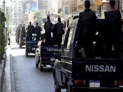 مصرع «٥ عناصر»بأسيوط هاربين من المؤبد والإعدام حاولوا المقاومة لعدة ساعات بـ «١١٢ بندقية» 2 - جريدة الجمهورية 2 25 - جريدة الجمهورية