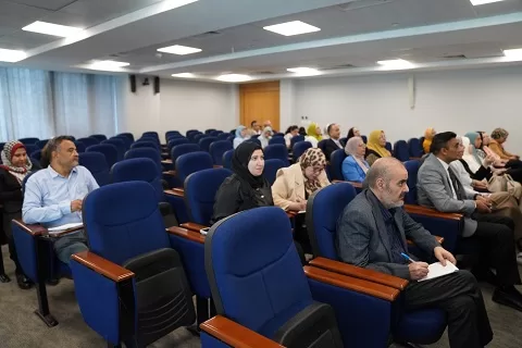 جامعة عين شمس: وحدة لمتابعة التميز الحكومي و17 قافلة تنموية خلال عام 3 - جريدة الجمهورية 3 154 - جريدة الجمهورية