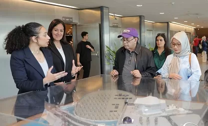 «مكتبة الإسكندرية» تستقبل وزير مالية إندونيسيا الأسبق في زيارة ثقافية 5 - جريدة الجمهورية 3 18 - جريدة الجمهورية