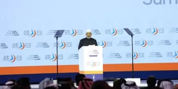 الإمام الأكبر: الصحفيون دفعوا دماءهم ثمنًا للحقيقة في غزة.. شهداء الكلمة