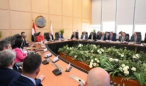 «وزيرة البيئة» و«هيئة قناة السويس» تبحثان آليات صديقة للبيئة لجمع مخلفات السفن العابرة 6 - جريدة الجمهورية 3 98 - جريدة الجمهورية