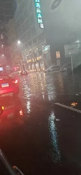 ليلة رعب في الثغر.. إعصار مفاجئ يخترق الإسكندرية ويقلب الشوارع رأسًا على عقب 22 - جريدة الجمهورية 35 - جريدة الجمهورية