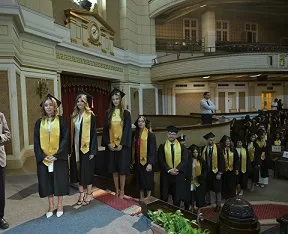 جامعة القاهرة تحتفل بتخريج دفعة جديدة من كلية حقوق السوربون.. وتؤكد التميز الأكاديمي 2 - جريدة الجمهورية 4 181 - جريدة الجمهورية