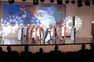 بحضور «رئيس جامعة حلوان».. انطلاق فعاليات مهرجان الفنون الشعبية لتحالف جامعات القاهرة الكبرى 7 - جريدة الجمهورية 4 74 - جريدة الجمهورية