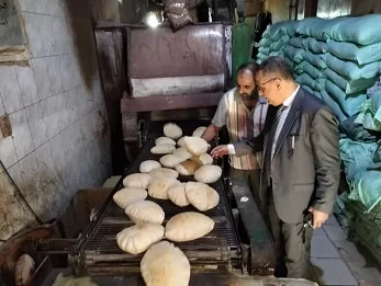 الدقهلية: ضبط أكثر من 5 أطنان من الدقيق ومصنعات اللحوم والرنجة المخالفة 5 - جريدة الجمهورية 5 10 - جريدة الجمهورية