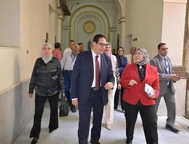 انطلاق ماراثون الامتحانات.. 250 ألف طالب يبدأون اختبارات نهاية العام بجامعة القاهرة 5 - جريدة الجمهورية 5 134 - جريدة الجمهورية