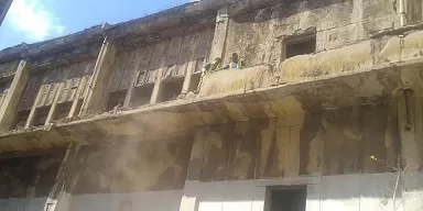 تحرك عاجل لحماية الأرواح.. إزالة أسباب الخطورة من مبنى «سينما ريكس» بالإسكندرية 3 - جريدة الجمهورية 5 26 - جريدة الجمهورية