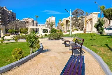 «عروس البحر الأبيض المتوسط» تتألق في حلة صيفية 5 - جريدة الجمهورية 5 36 - جريدة الجمهورية