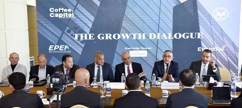 في أولى حلقاتها.. «Coffee & Capital» تفتح آفاق الحوار حول الاستثمار وريادة الأعمال 6 - جريدة الجمهورية 6 28 - جريدة الجمهورية