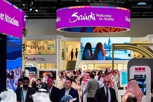 نجاح «سعودي» باهر في دبي..«الهيئة السعودية للسياحة» تحتفي بإنجازاتها وشراكاتها خلال سوق السفر العربي 6 - جريدة الجمهورية 6 6 - جريدة الجمهورية
