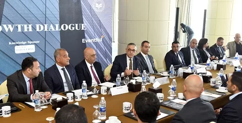 في أولى حلقاتها.. «Coffee & Capital» تفتح آفاق الحوار حول الاستثمار وريادة الأعمال 7 - جريدة الجمهورية 7 23 - جريدة الجمهورية