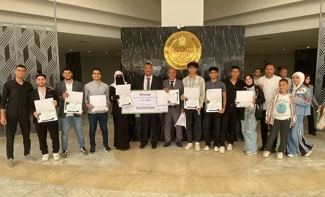 «الضبعة» تتألق.. 6 من طلابها يحصدون ذهب الابتكار في المسابقة الوطنية للشباب المبتكرين 6 - جريدة الجمهورية 8 16 - جريدة الجمهورية