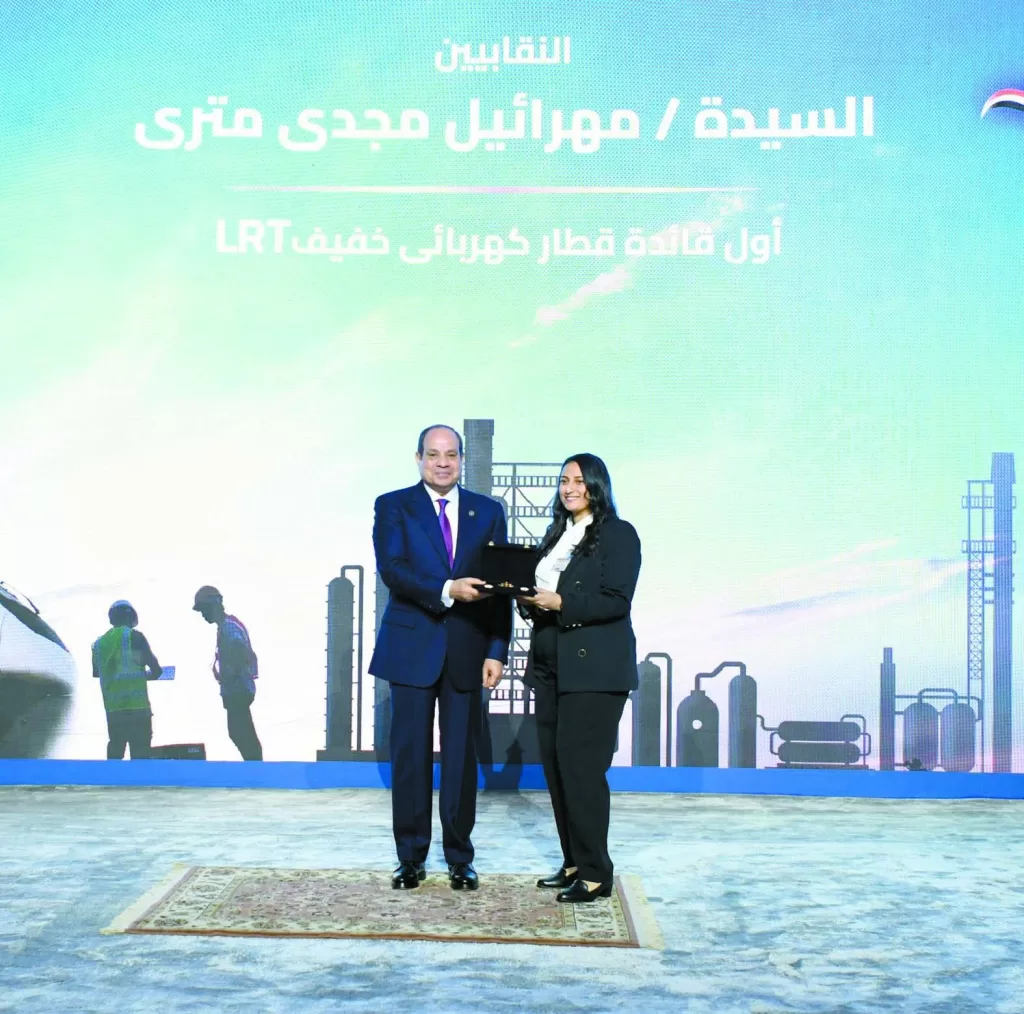الرئيس السيسى فى احتفالية عيد العمال.. مصر بعقول وسواعد أبنائها ستظل «منارة للتنمية» 4 - جريدة الجمهورية IMG 20250503 WA0026 - جريدة الجمهورية