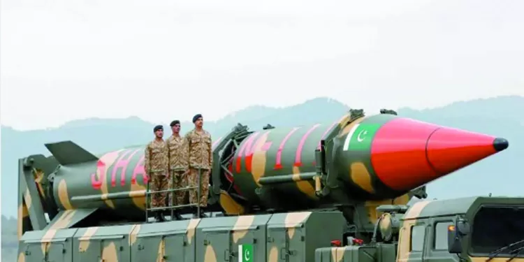 تبعات هجوم كشمير تتوالى.. 1 - جريدة الجمهورية ممر شرفى ينتظر «الملك مو» فى ملعب «البلوز»