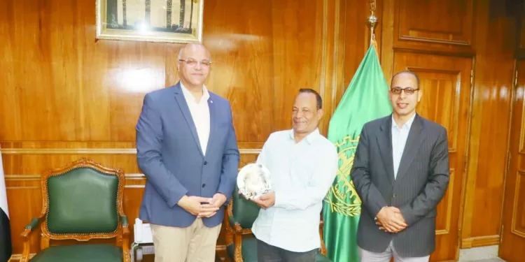 فرصة عمل لـ «بحيرى» ابن محافظة القليوبية 1 - جريدة الجمهورية رئيس نادى البنك الأهلى يتحدى: نقترب بقوة من المربع الذهبى.. ومتمسكون بطارق مصطفى