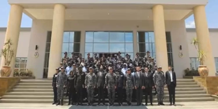 أكاديمية الشرطة تستقبل وفدًا من هيئة التدريس بكلية الشرطة الرواندية وكبار ضباط إنفاذ القانون بدول إفريقية 1 - جريدة الجمهورية رئيس نادى البنك الأهلى يتحدى: نقترب بقوة من المربع الذهبى.. ومتمسكون بطارق مصطفى