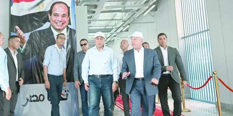 الأتوبيس الترددى ينطلق فوق الدائرى 1 - جريدة الجمهورية بيراميدز يبقى على آماله فى حصد اللقب