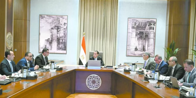 مدبولى: رؤية شاملة لتطوير المناطق غير المخططة وتحسين مستوى الخدمات 1 - جريدة الجمهورية «السماوى» يهاجم الرابطة