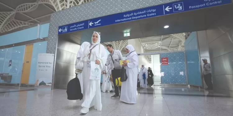 صبحى فى جلسة حوارية مع شباب مدن القناة: هدفنا إعداد كوادر قادرة على قيادة المستقبل