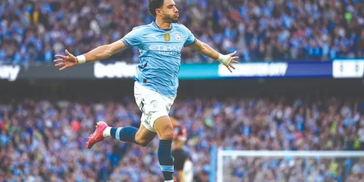 «الريدز» يتسلم كأس «البريميرليج» .. ودورى الأبطال حلم «مرموش» 1 - جريدة الجمهورية صبحى فى جلسة حوارية مع شباب مدن القناة: هدفنا إعداد كوادر قادرة على قيادة المستقبل