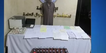 ضبط وكر لتزوير المستندات الحكومية بالجيزة يديره أجنبي