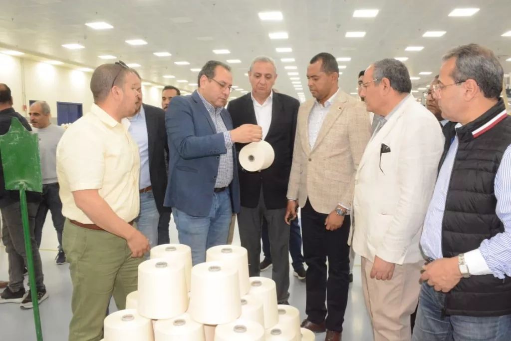 زيارة رسمية: وزير زراعة مدغشقر يبحث فرص الاستثمار في مصر للغزل والنسيج بالمحلة 2 - جريدة الجمهورية WhatsApp Image 2025 05 01 at 8.06.07 PM 1 - جريدة الجمهورية