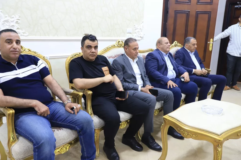توجيهات رئاسية تتحقق.. محافظ شمال سيناء يستقبل وفد النقل لبدء تنفيذ مشروع السكة الحديد 11 - جريدة الجمهورية WhatsApp Image 2025 05 06 at 9.00.13 PM - جريدة الجمهورية